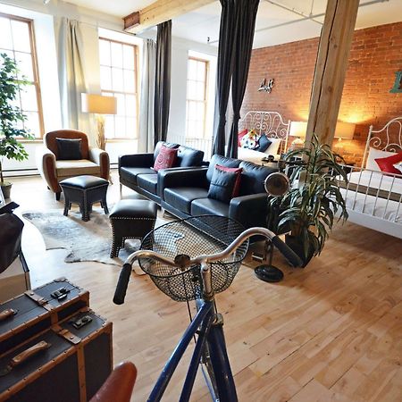 Likeahotel - Le Mcgill Old Монреаль Экстерьер фото